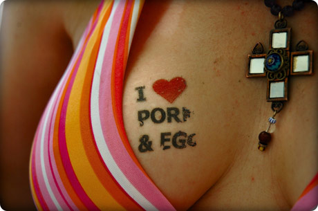 I love porks and eggs